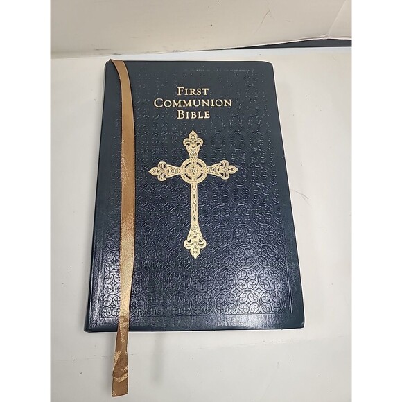2009 First Communion Bible Saint Benedict Press Old & New Testament - Picture 1 of 9
